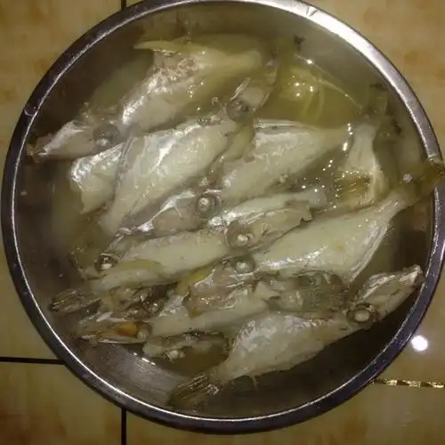 忠忠-1做的茄汁牛仔鱼