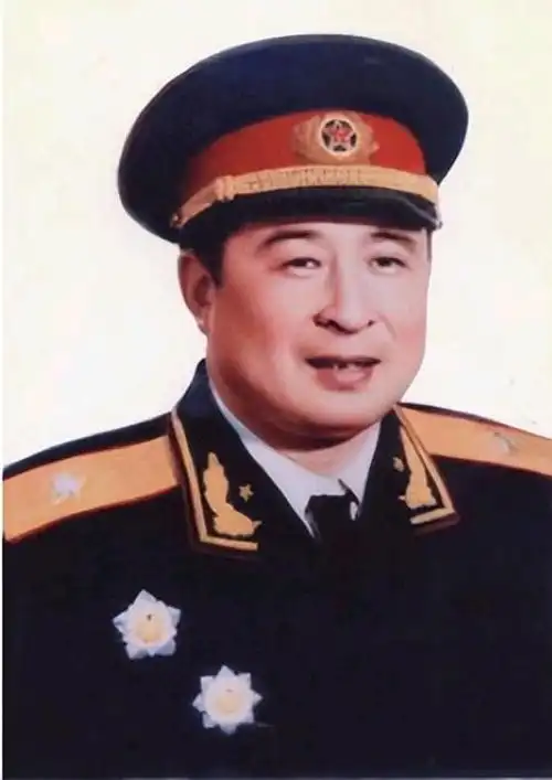 开国上将钟期光孙女柯蓝简介