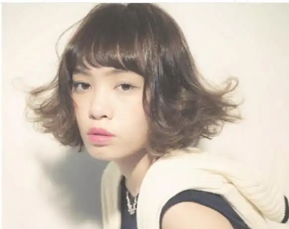 外翻中短发怎么打理五款外翻中短发告诉你答案_短发_女生发型大全