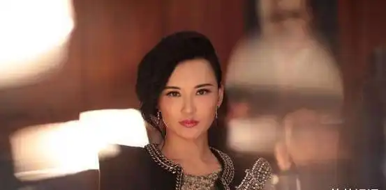 原创与海波蜜恋被分手传跪地炒佛经求原谅的莫小棋怎么样了