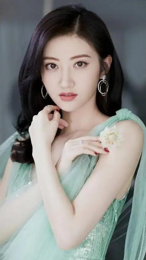 女人有贵气贵气的特征