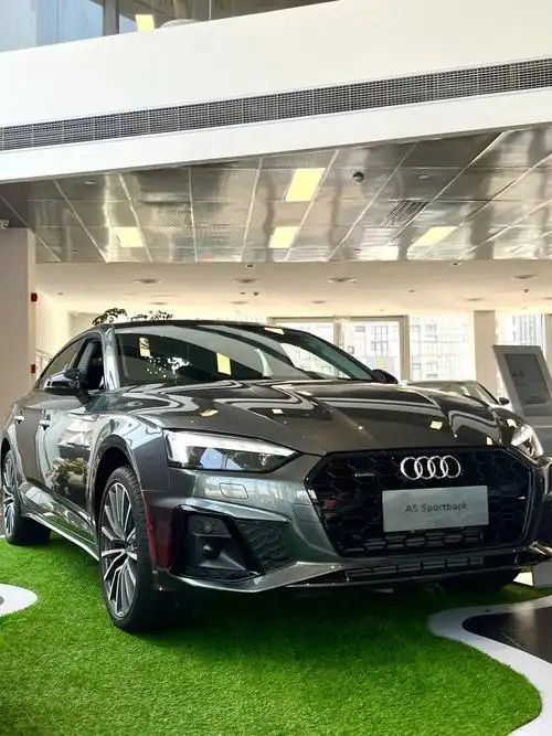 想开了 想开这台落地30多万轿跑奥迪a5