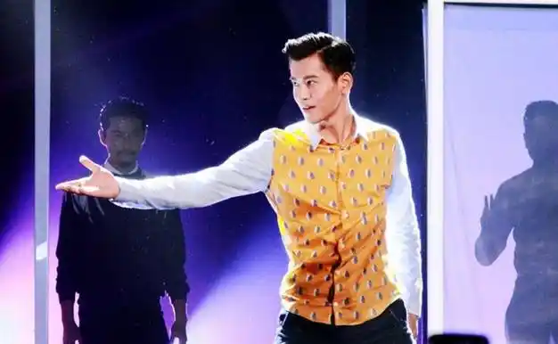 乔振宇:46岁的"老戏骨",长得帅还顾家,娶小8岁娇妻相伴至今