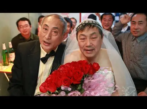 老年男同性恋者北京高调"完婚" - henry - 肩膀宽阔的男人
