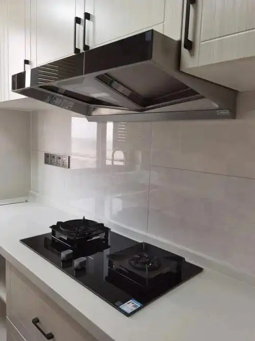 吃油炸的东西,最后选了这款大吸力的烟机,客服贴心的提醒如果是新装修