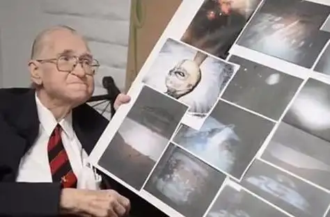 外星人的录像传出,但是已经被证实是假的了,不过美国51区因这外星人