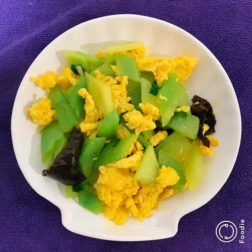 青笋炒鸡蛋
