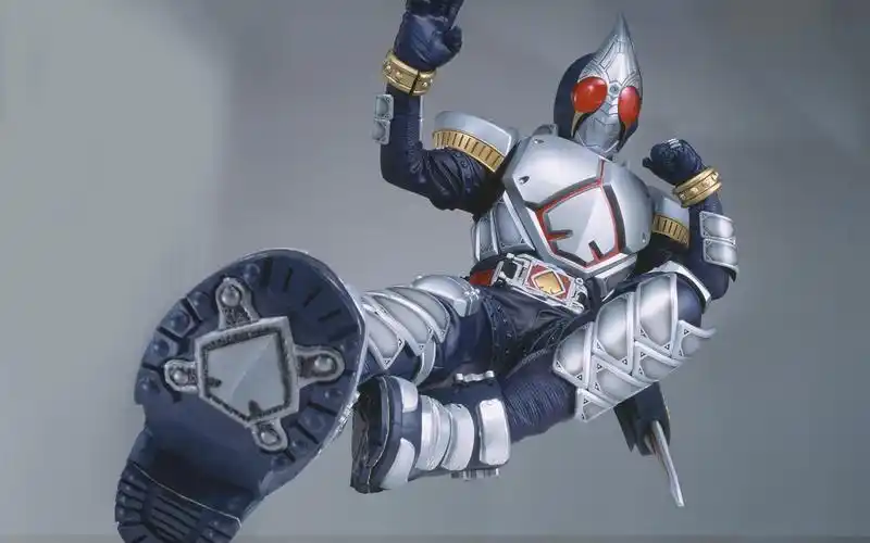 【良心分享】特写魂 假面骑士blade 皮套写真集 电子版 4k