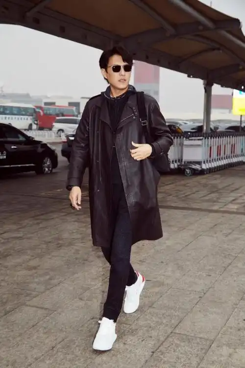 30岁男人休闲装搭配30男性穿衣别太土气