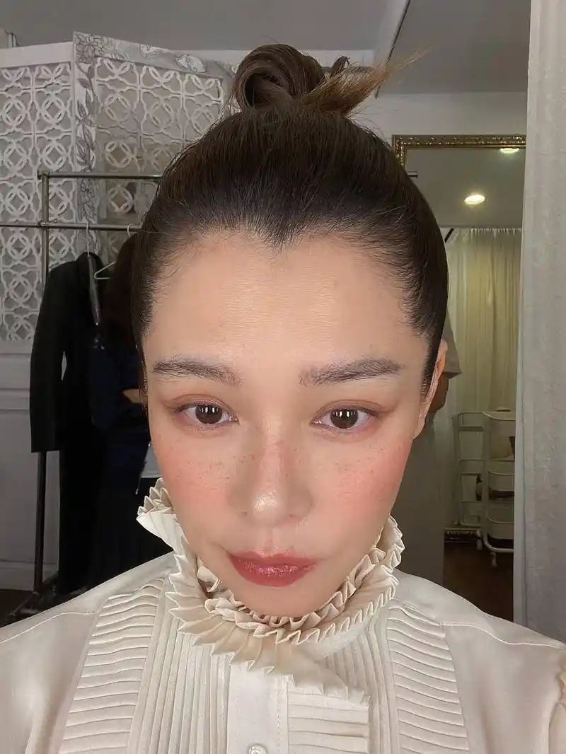 徐若瑄也有雀斑?女神自曝遗憾,网友:画得好像啊!