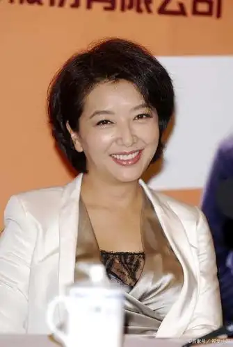 江珊,一个随性任性的演员