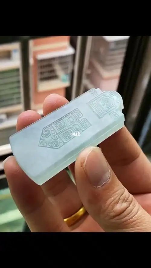 仿古无事牌简单的仿古纹饰素雅大方