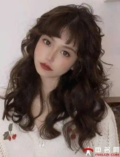 卷发发型女2021最新款时髦短烫卷减龄女生烫发