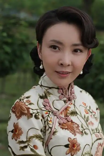 刘威葳(中国内地影视女演员))_石塘网