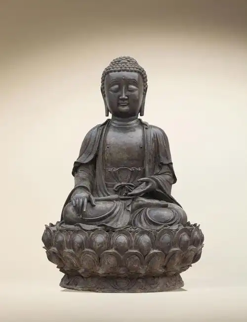 4923 明晚期 铜释迦牟尼佛坐像