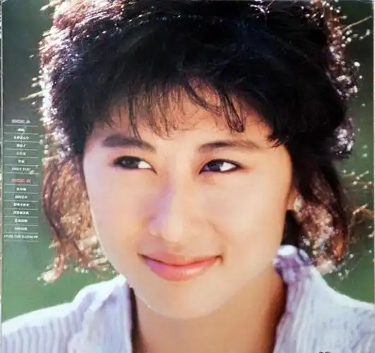 有种"整容"叫叶倩文结婚,老公林子祥几乎没变,她却像