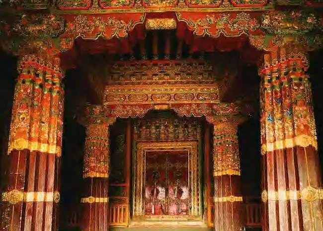 红山上的布达拉宫(原创摄影)