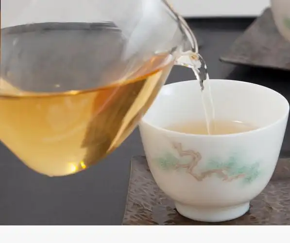 御茶园福建白茶自饮送礼收藏木场福建白茶饼380g2021款380g