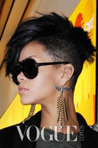 朋克女孩rihanna短发造型