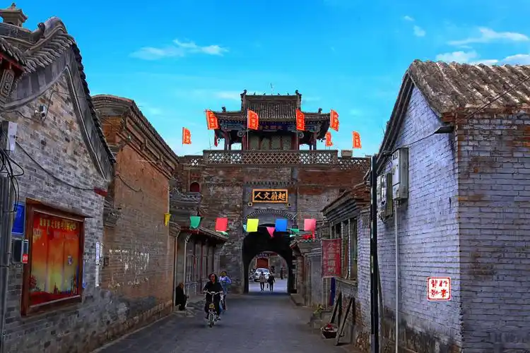 蔚县暖泉古镇——三堡相连守古边