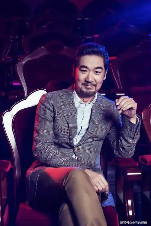 张国立靠前妻翻身,却与女演员私下"打麻将",虚假代言惹众怒_罗秀春