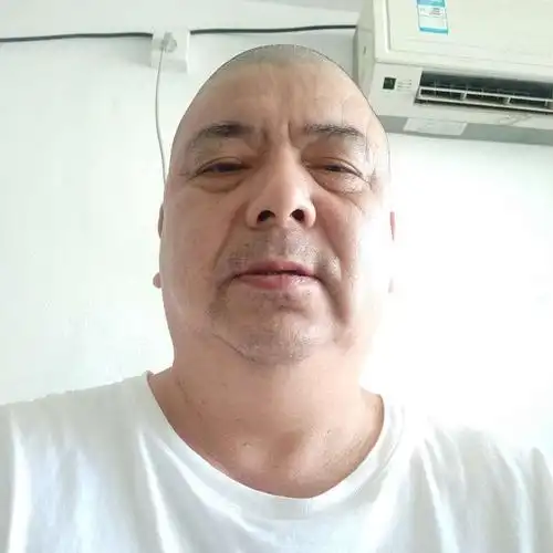 55岁离异男征婚照片(id:5045290)_福建厦门征婚交友_我主良缘网