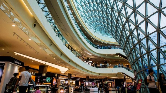 请问明洞乐天免税店去新世界免税店怎么走?