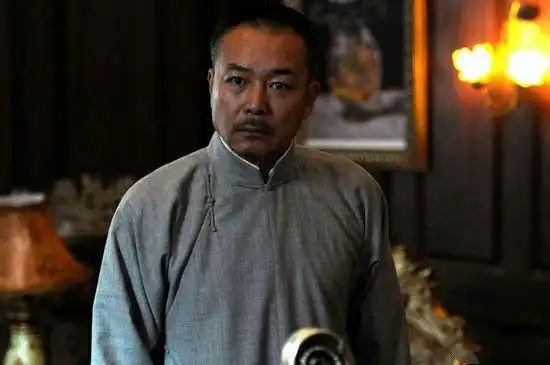 谢园于1959年6月17日出生于北京,给我们带来了许多