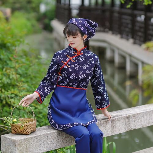鲁伊森80年代的怀旧衣服阿庆嫂碎花采茶舞女村姑花客家农村妇女表演出