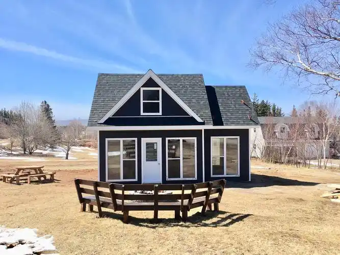 lakeland 2 bedroom cottage