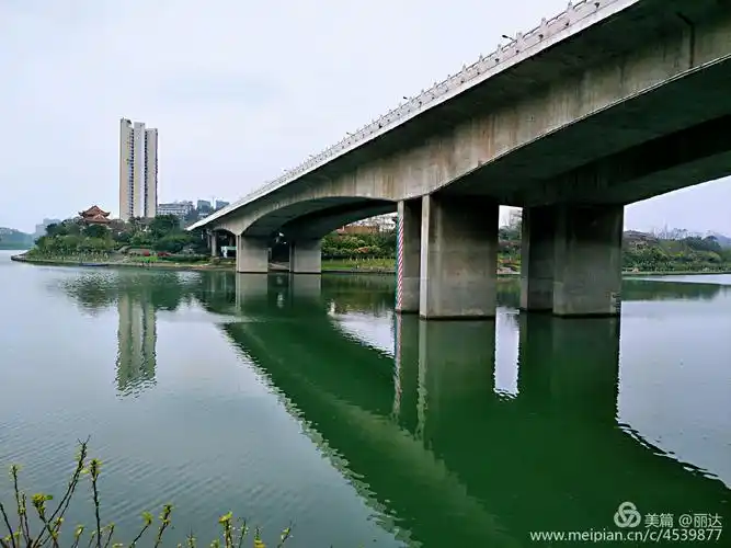 内江沱江河沿岸风景(丽达的美篇)