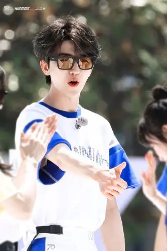 一蔡徐坤正能量,蔡徐坤积极阳光【奔跑吧蔡徐坤/蔡徐坤奔跑吧.