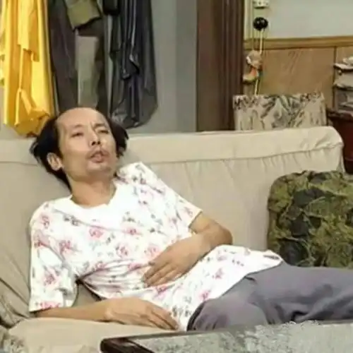 葛优躺_葛优生无可恋表情包_葛优躺图片高清