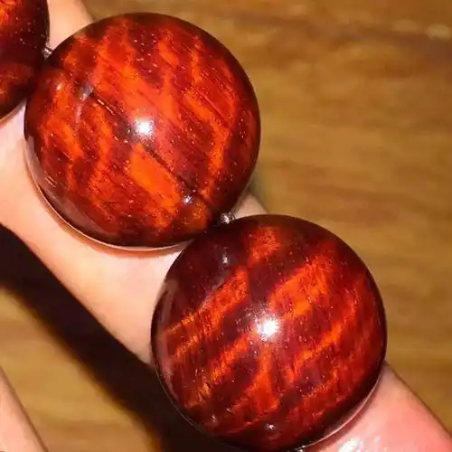 细说小叶紫檀纹理之"水波纹"