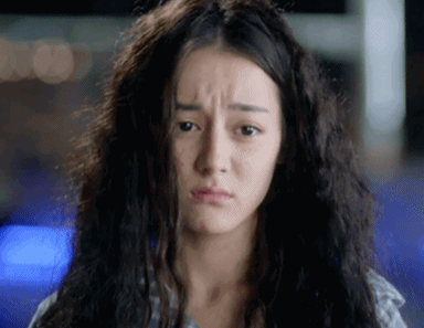 迪丽热巴沮丧漂亮明星gif动图_动态图_表情包下载_soogif