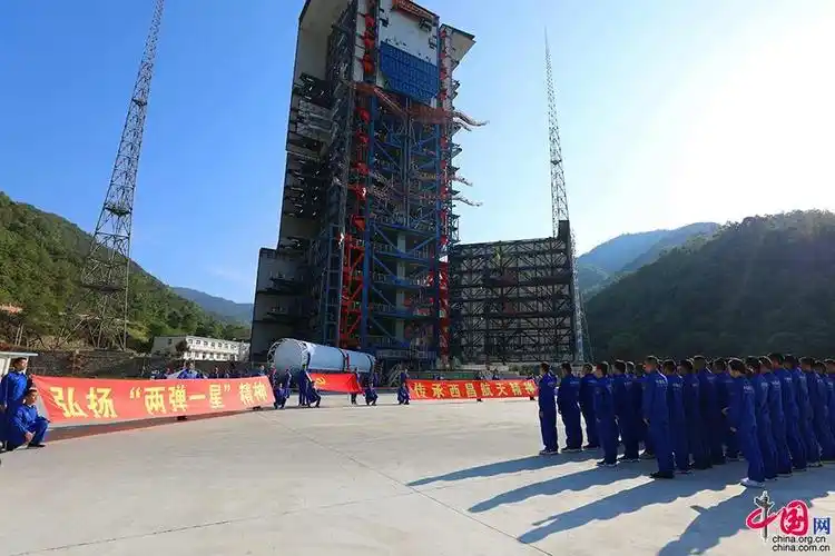 "风云"腾飞:向天图强 党旗飞扬