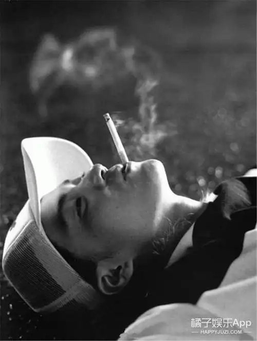 娱乐 娱乐 - 正文可是如果他是小栗旬呢?点烟的姿势草鸡帅有木有!