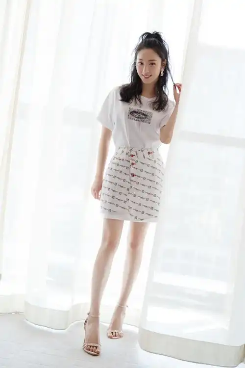 葛施敏筑梦情缘性感图片