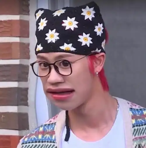 进来看表情包啦zz