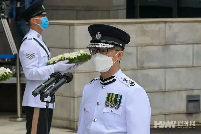 1/410月22日,香港警务处在香港警察总部举行警队纪念日仪式,悼念因公