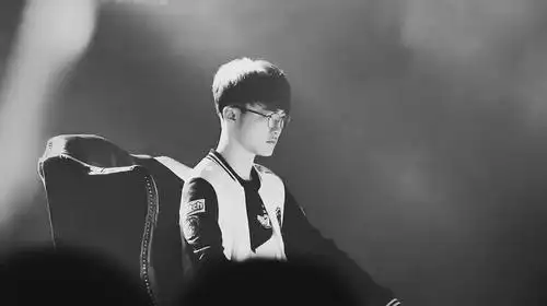 faker世界赛从王座上视频在线观看 - 西瓜视频