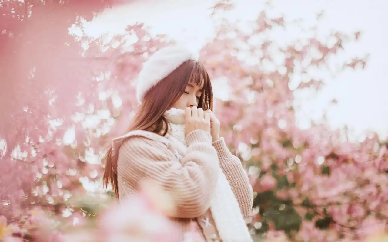 小清新日系美女唯美户外写真桌面壁纸