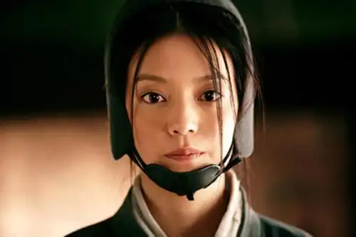 赵薇不受舆论影响,成为真正用心做好戏的导演.