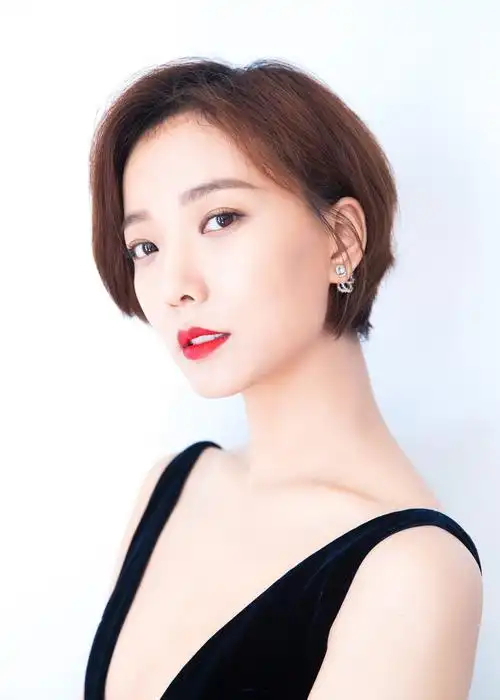 王珞丹受邀出席戛纳电影节