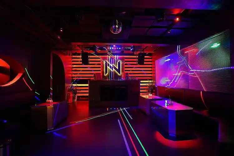 酒吧灯光设计如何有气氛