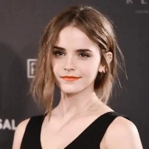 屈臣氏小姐艾玛沃特森头像一