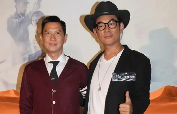 原创张家辉接受采访称拒绝任贤齐沙漠旅行邀请1句话让现场粉丝爆笑