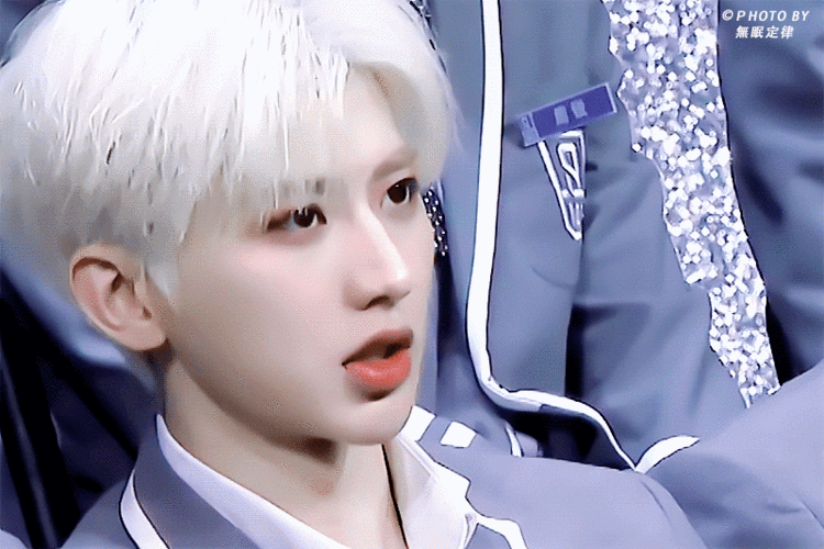 偶练时期的蔡徐坤动图合集9615多少ikun的梦是从这时候开始的呢?