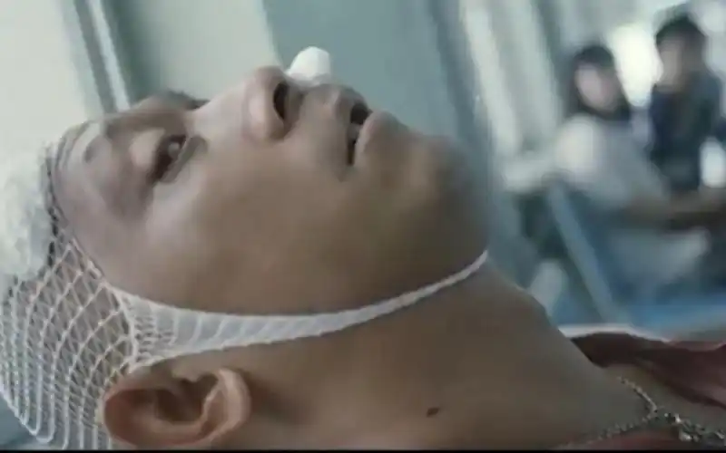 《有话好好说》:张艺谋和姜文合作的喜剧片,真能让人笑出猪叫来(三)