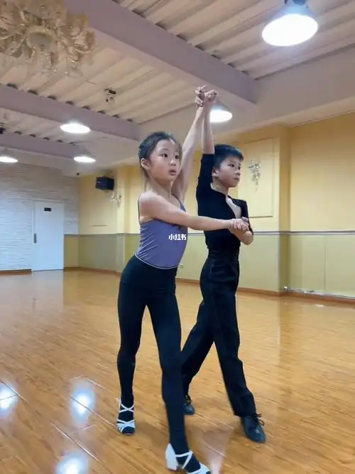 八岁拉丁双人组合之牛仔